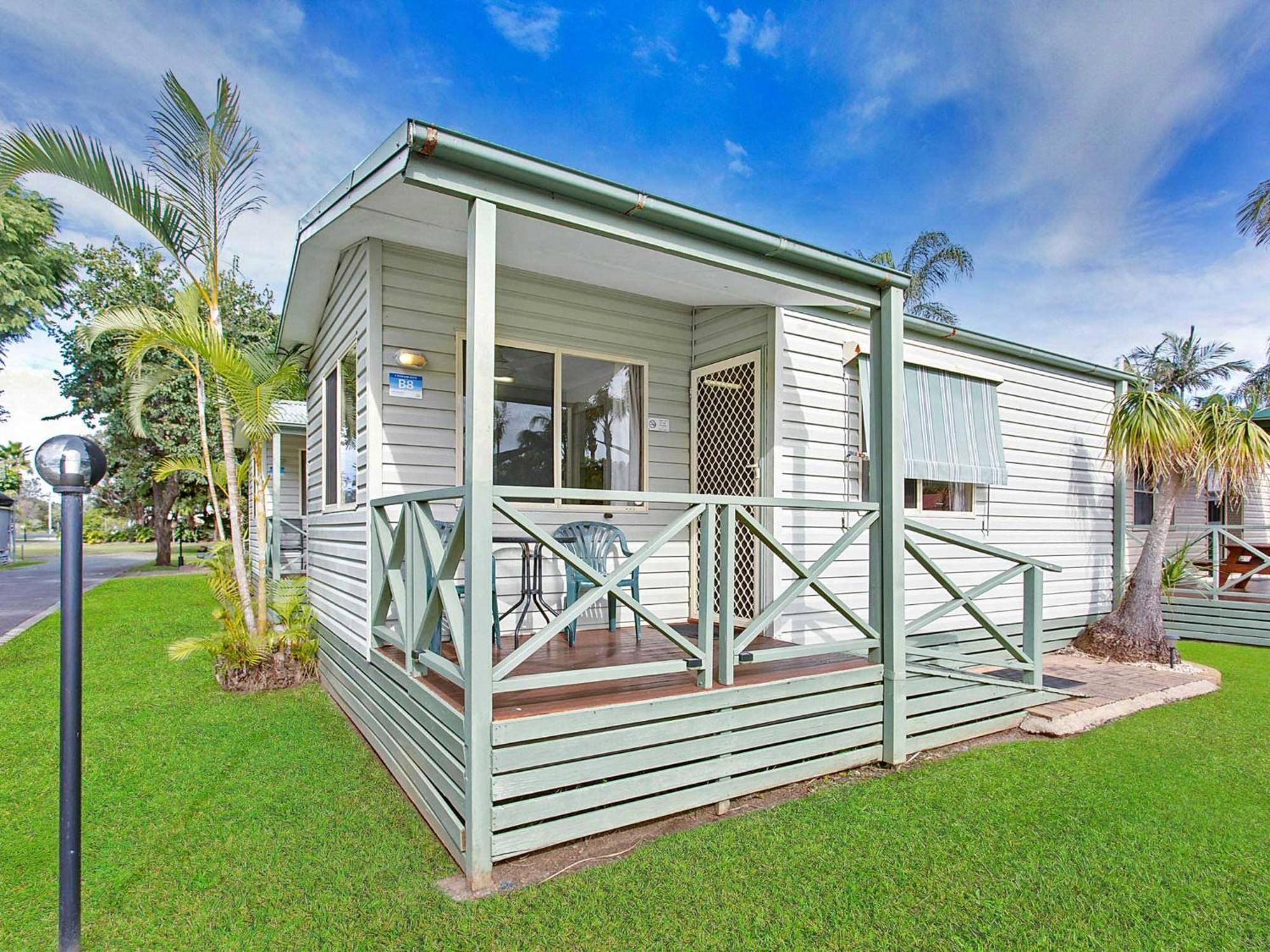 Jacaranda Holiday Park Hotel North Haven Exterior photo